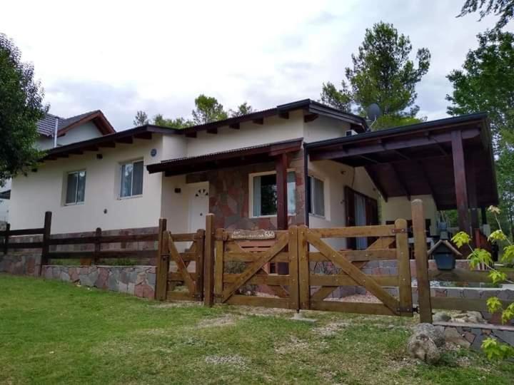 Casa Manantiales Villa Villa General Belgrano Buitenkant foto
